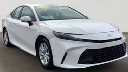 2025 Toyota Camry Hybrid LE