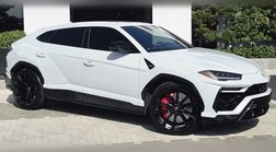 2022 Lamborghini Urus Base
