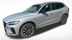 2023 Volvo XC60 B5 Plus Dark Theme