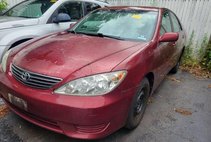 2005 Toyota Camry XLE