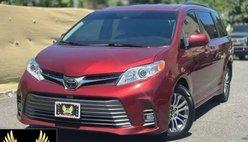 2020 Toyota Sienna XLE