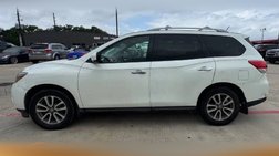 2016 Nissan Pathfinder SV