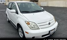 2004 Scion xA Base