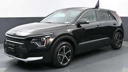 2023 Kia Niro LX