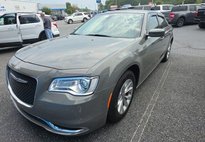 2018 Chrysler 300 Touring