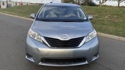 2014 Toyota Sienna LE 8-Passenger