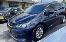 2017 Chrysler Pacifica LX