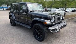 2025 Jeep Wrangler Sahara 4WD