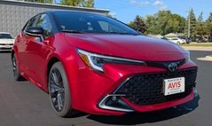 2025 Toyota Corolla Hatchback XSE