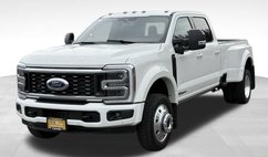 2026 Ford F-450 Super Duty Platinum