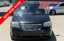 2013 Chrysler Town and Country Touring
