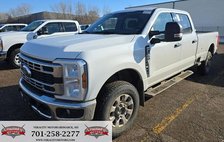 2024 Ford Super Duty F-350 XLT
