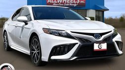 2022 Toyota Camry Hybrid SE