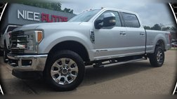 2017 Ford Super Duty F-250 Lariat