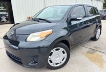2014 Scion xD Base