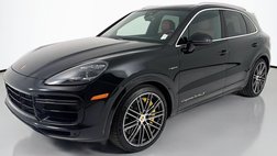 2023 Porsche Cayenne Turbo S E-Hybrid