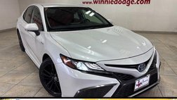 2021 Toyota Camry Hybrid XSE