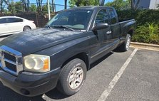 2005 Dodge Dakota SLT