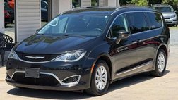 2017 Chrysler Pacifica Touring L FWD