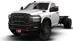 2026 Ram RAM 5500 TRADESMAN CHASSIS REGULAR CAB 4X4 84' CA