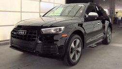 2020 Audi Q5 45 quattro Titanium Premium