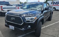 2018 Toyota Tacoma TRD Off-Road