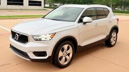 2020 Volvo XC40 T5 Momentum