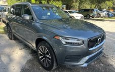 2020 Volvo XC90 T6 Momentum 6-Passenger