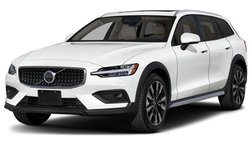 2026 Volvo V60 Cross Country B5 Plus
