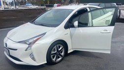 2016 Toyota Prius Three Touring