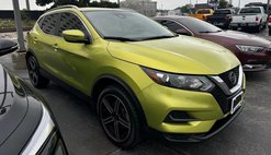 2020 Nissan Rogue Sport SV