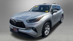 2022 Toyota Highlander LE