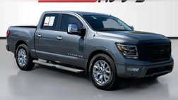2020 Nissan Titan SL