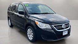 2013 Volkswagen Routan SE