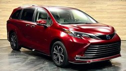 2025 Toyota Sienna Platinum 7-Passenger