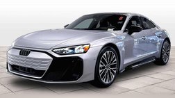 2026 Audi e-tron quattro Prestige