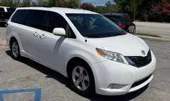 2011 Toyota Sienna LE