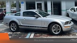 2006 Ford Mustang V6 Coupe RWD