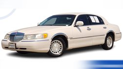 2001 Lincoln Town Car Executive