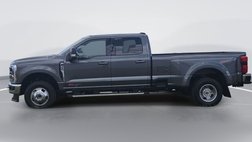 2026 Ford Super Duty F-350 Lariat