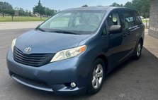 2013 Toyota Sienna L 7-Passenger