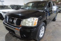 2004 Nissan Titan SE