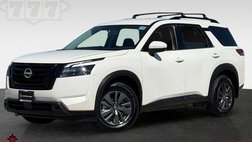2023 Nissan Pathfinder SV