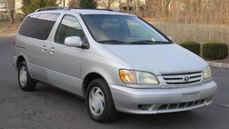 2003 Toyota Sienna LE