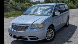 2013 Chrysler Town and Country Touring-L