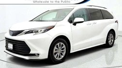 2024 Toyota Sienna XLE
