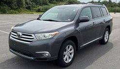 2011 Toyota Highlander SE