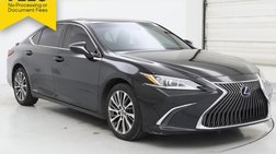 2019 Lexus ES 300h 