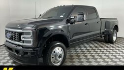 2025 Ford F-450 Super Duty Platinum