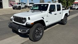 2026 Jeep Gladiator Sahara